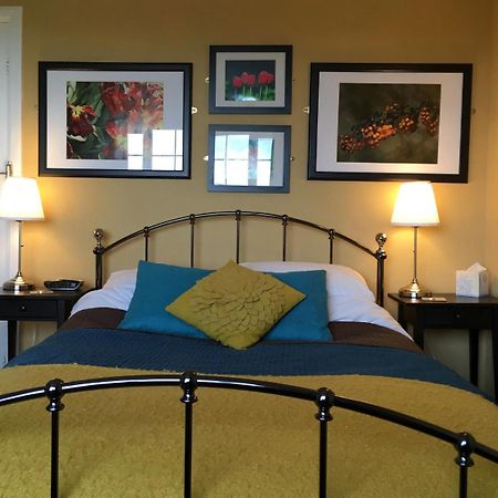 The Stanage B&B Telford Bagian luar foto