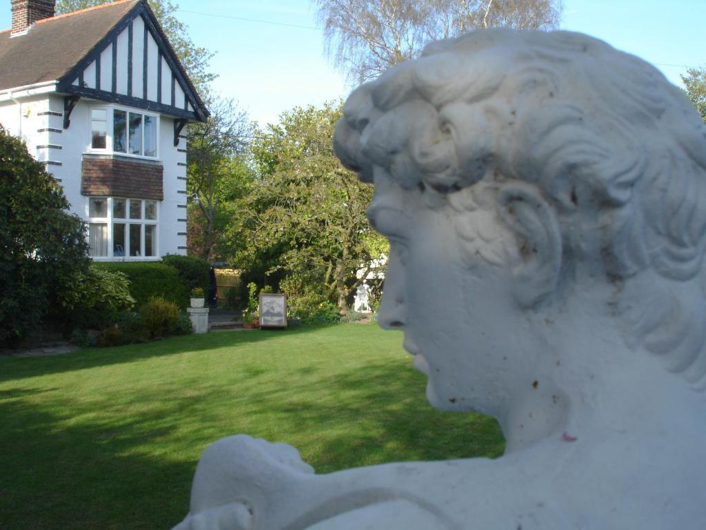 The Stanage B&B Telford Bagian luar foto