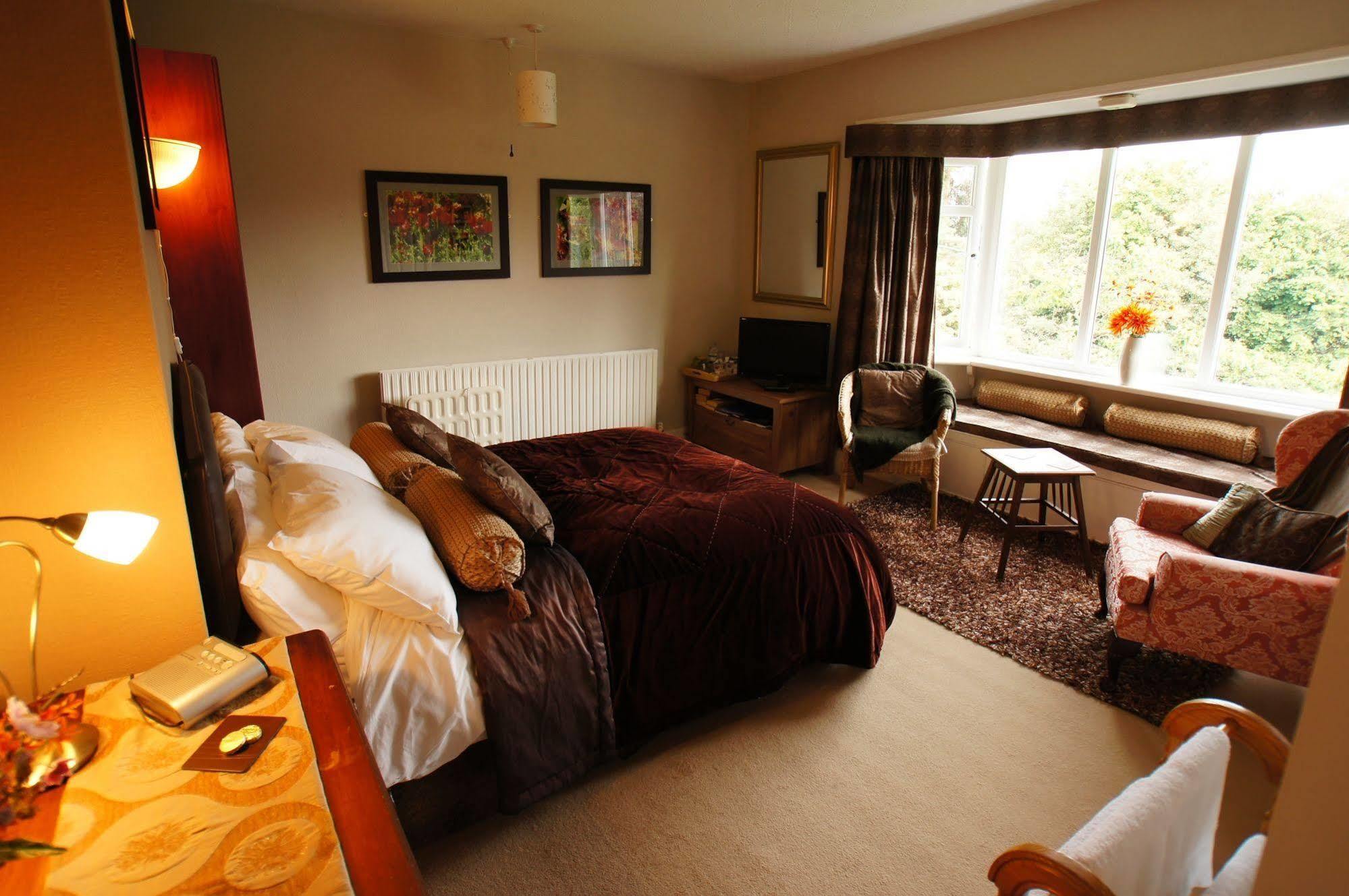 The Stanage B&B Telford Bagian luar foto
